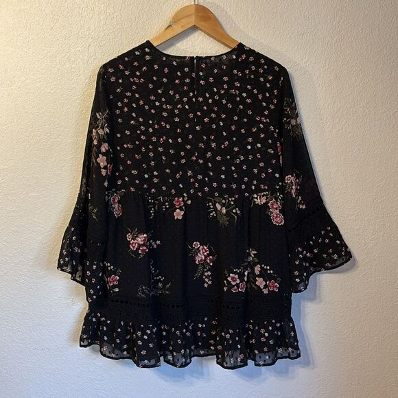 Anthropologie Maeve Steffy Bell Sleeve Blouse Medium - Picture 5 of 5